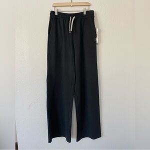 Vuori Halo Essential Wide Leg—Black Heather—Size M, Regular length